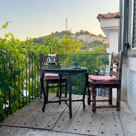 Πλωτό κατάλυμα 118 *