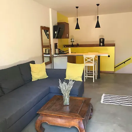 118 Hotel en barco *